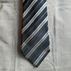 Mens necktie